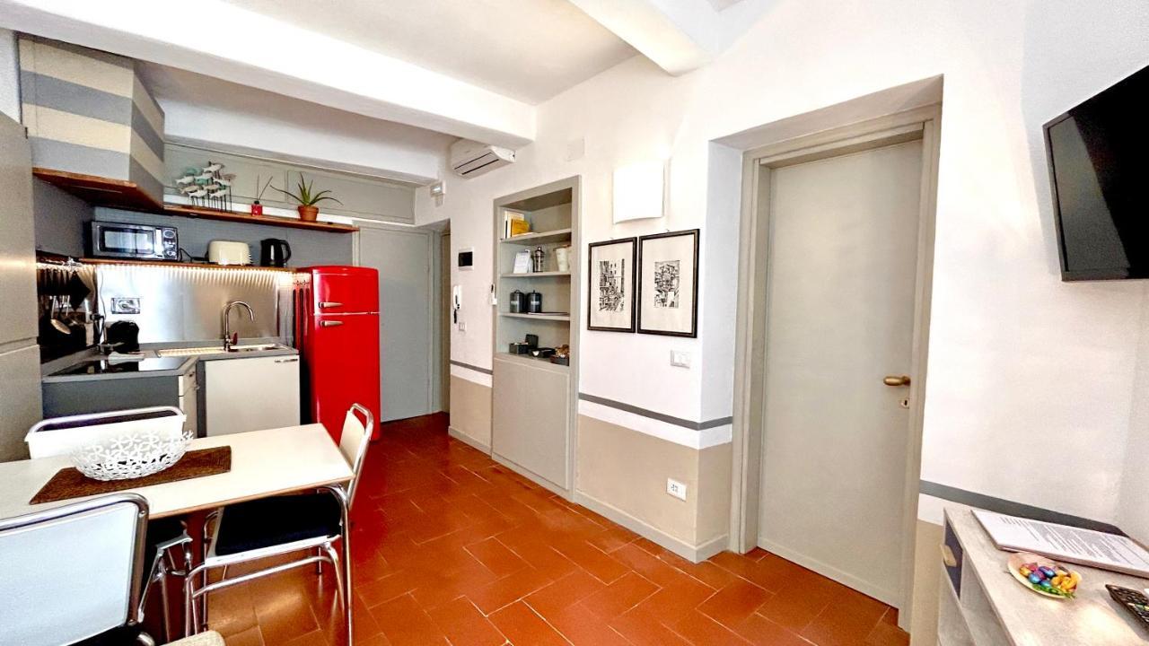 Compagnia Del Mare, Cinque Terre Full Apt X 2, Centro Storico,5 Minuti Dal Mare! Riomaggiore Bagian luar foto
