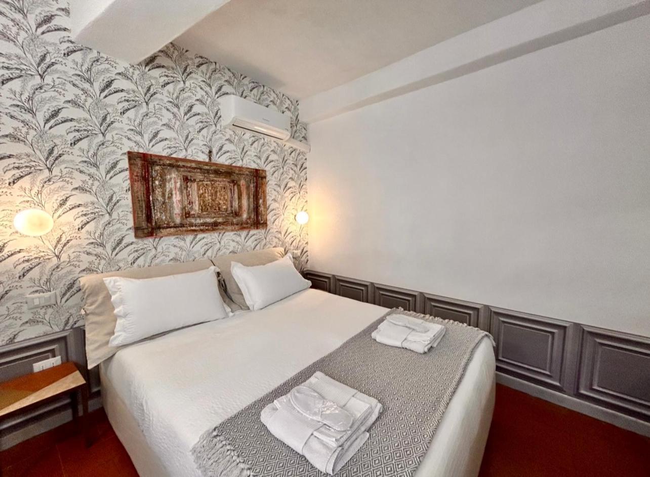 Compagnia Del Mare, Cinque Terre Full Apt X 2, Centro Storico,5 Minuti Dal Mare! Riomaggiore Bagian luar foto